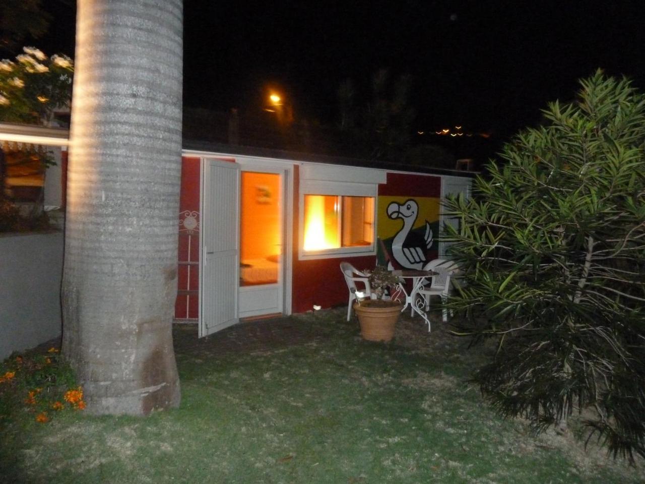 Maison Joss Studio Proche Aeroport Sainte-Clotilde Buitenkant foto